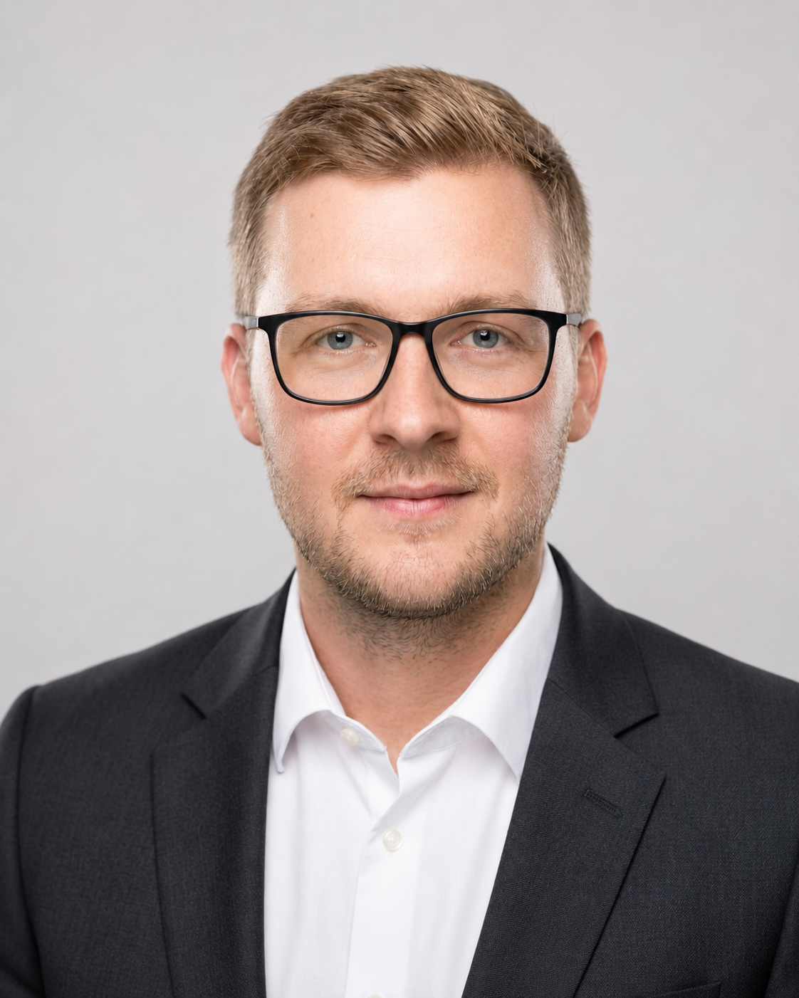 CRO & Team | Lorenzo Schulze
